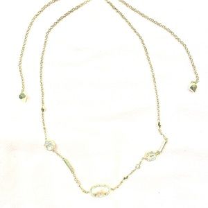 Kendra Scott necklace